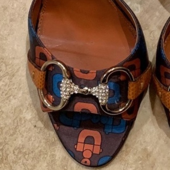 Gucci Satin Horsebit Heeled Sandals - Picture 5 of 6